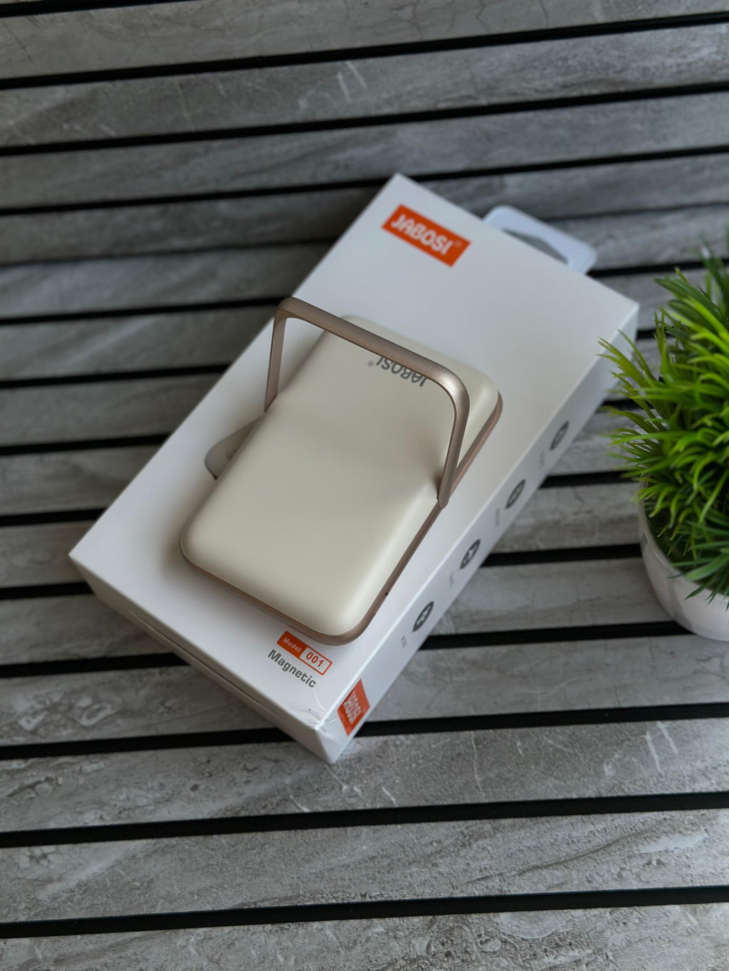 10,000 mAh powerbank