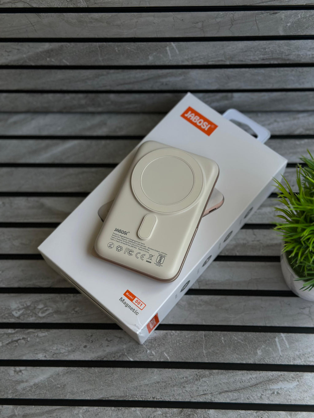 10,000 mAh powerbank