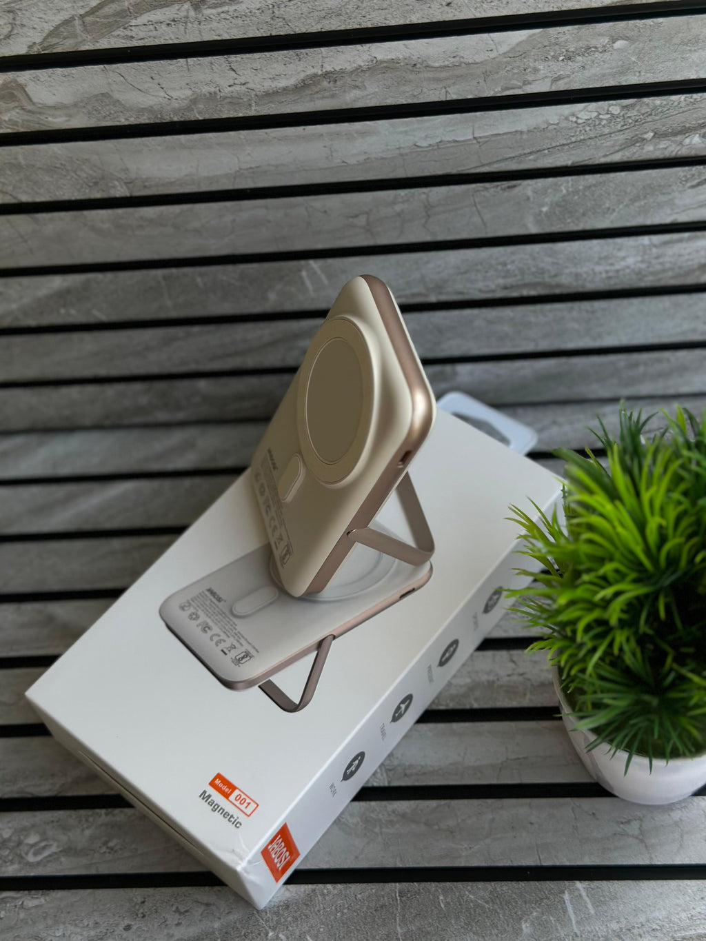 10,000 mAh powerbank