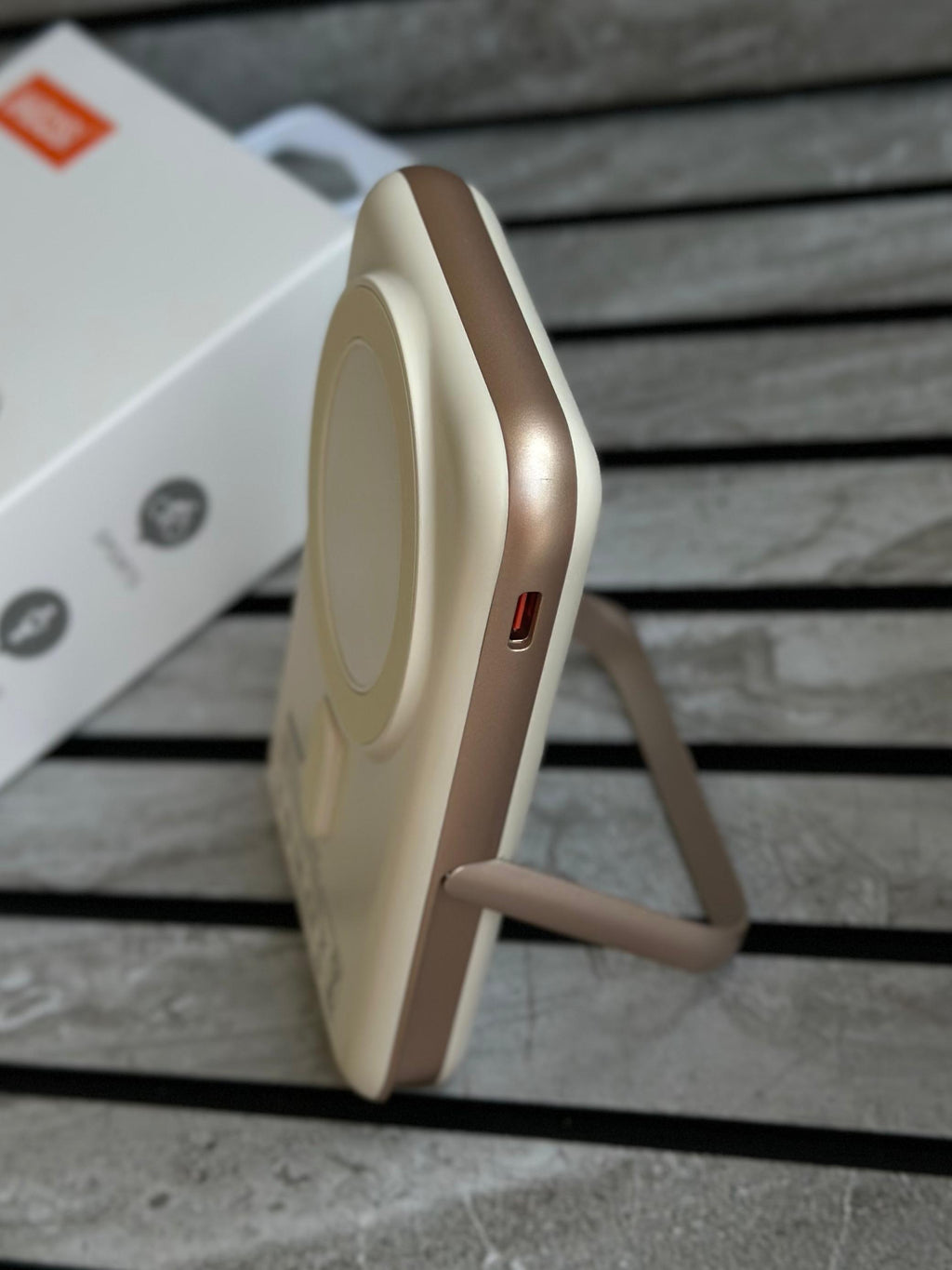 10,000 mAh powerbank