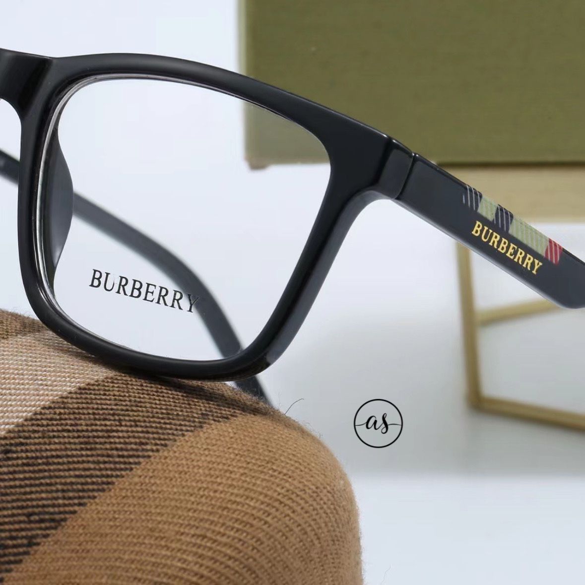 Glasses2