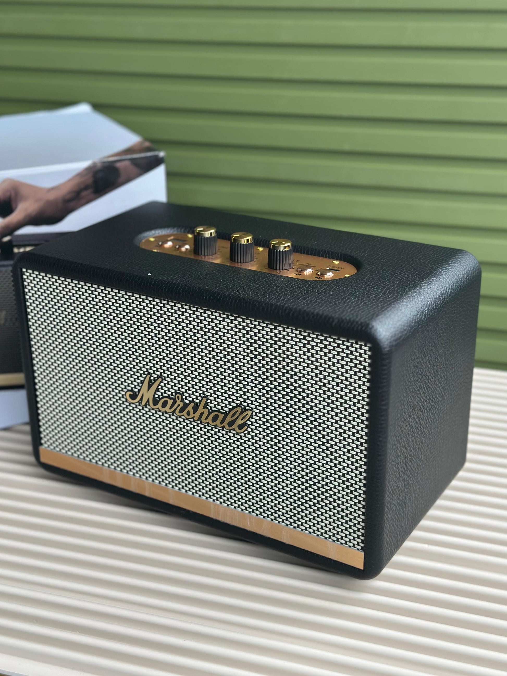 Wireless speaker