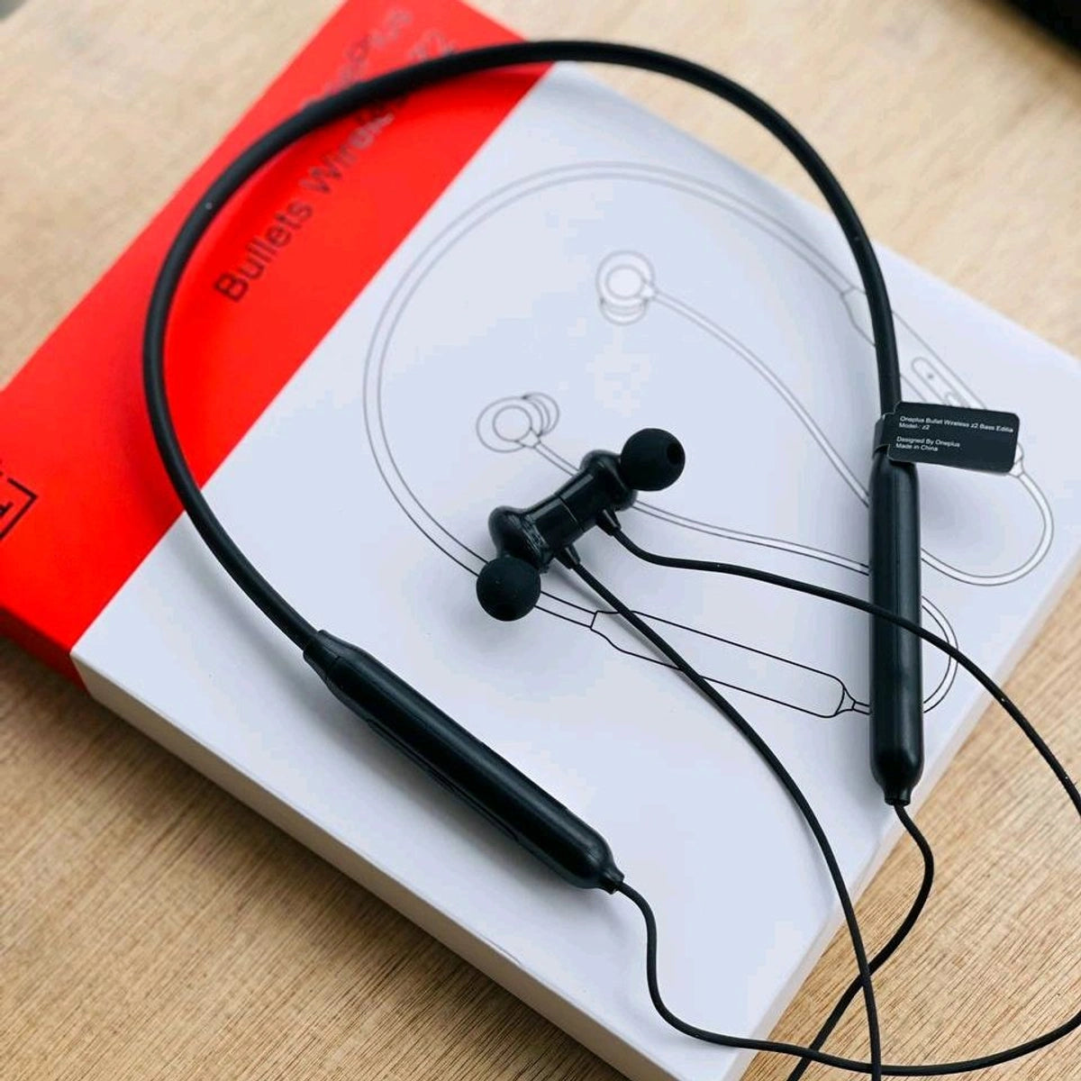 Nirvana Atom Touch Neckband