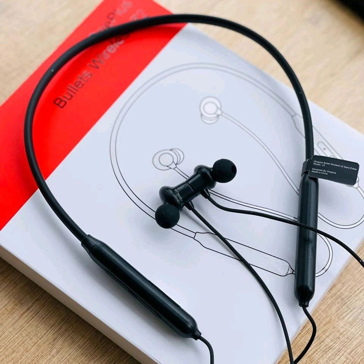 Nirvana Atom Touch Neckband