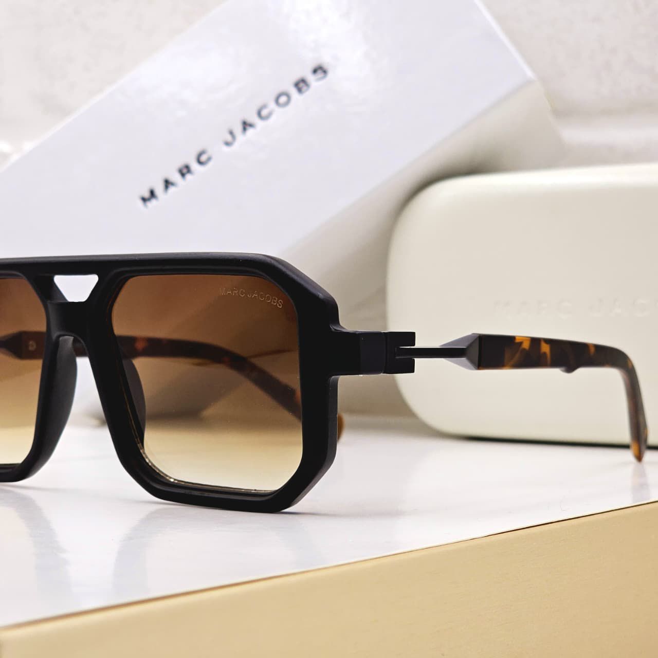 Glasses 2