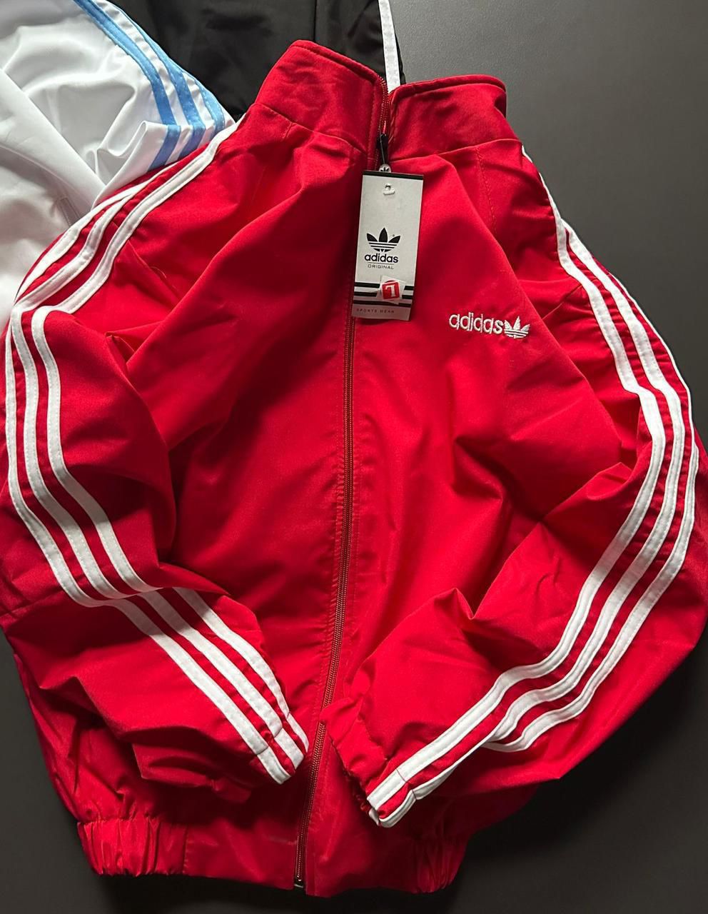 Adidas Windshitter